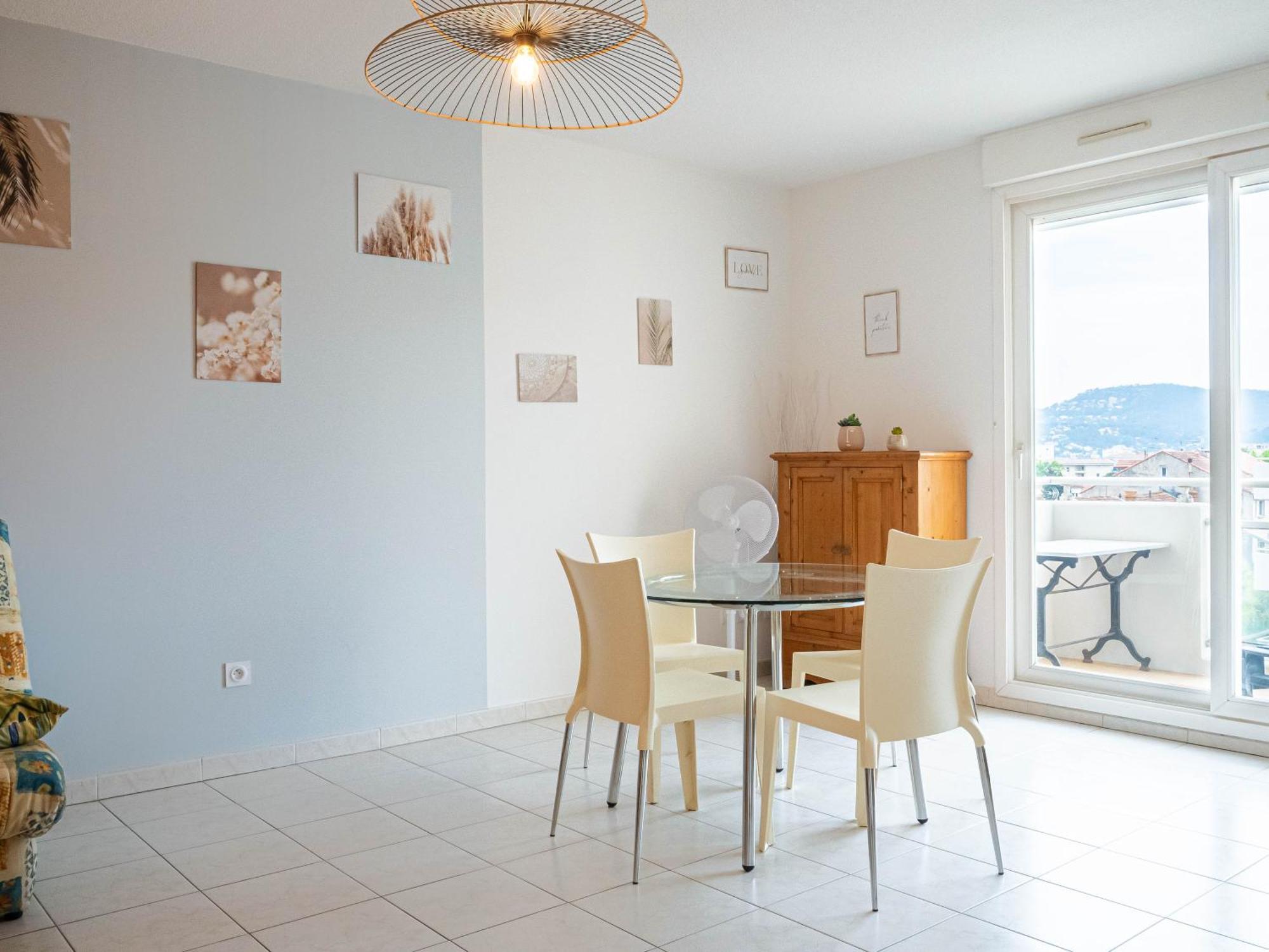 T2 Tout Confort Proche Centre Hyeres & Plages エクステリア 写真